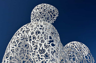 antibes-jaume-plensa Antibes, une des plus belles villes de la Riviera