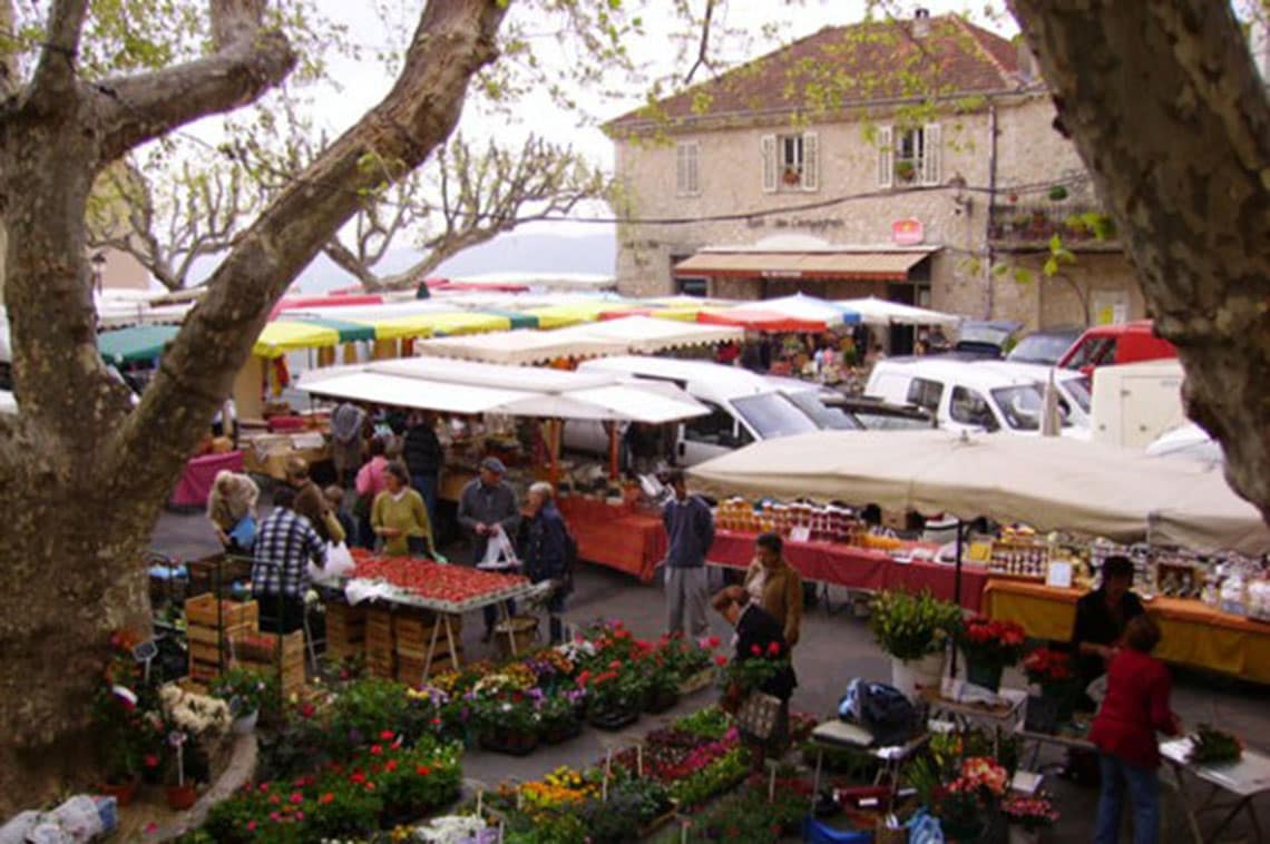 Fayence Market Place