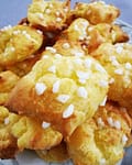 Chouquettes faites maison pour le petit déjeuner à l'Escale Provençale